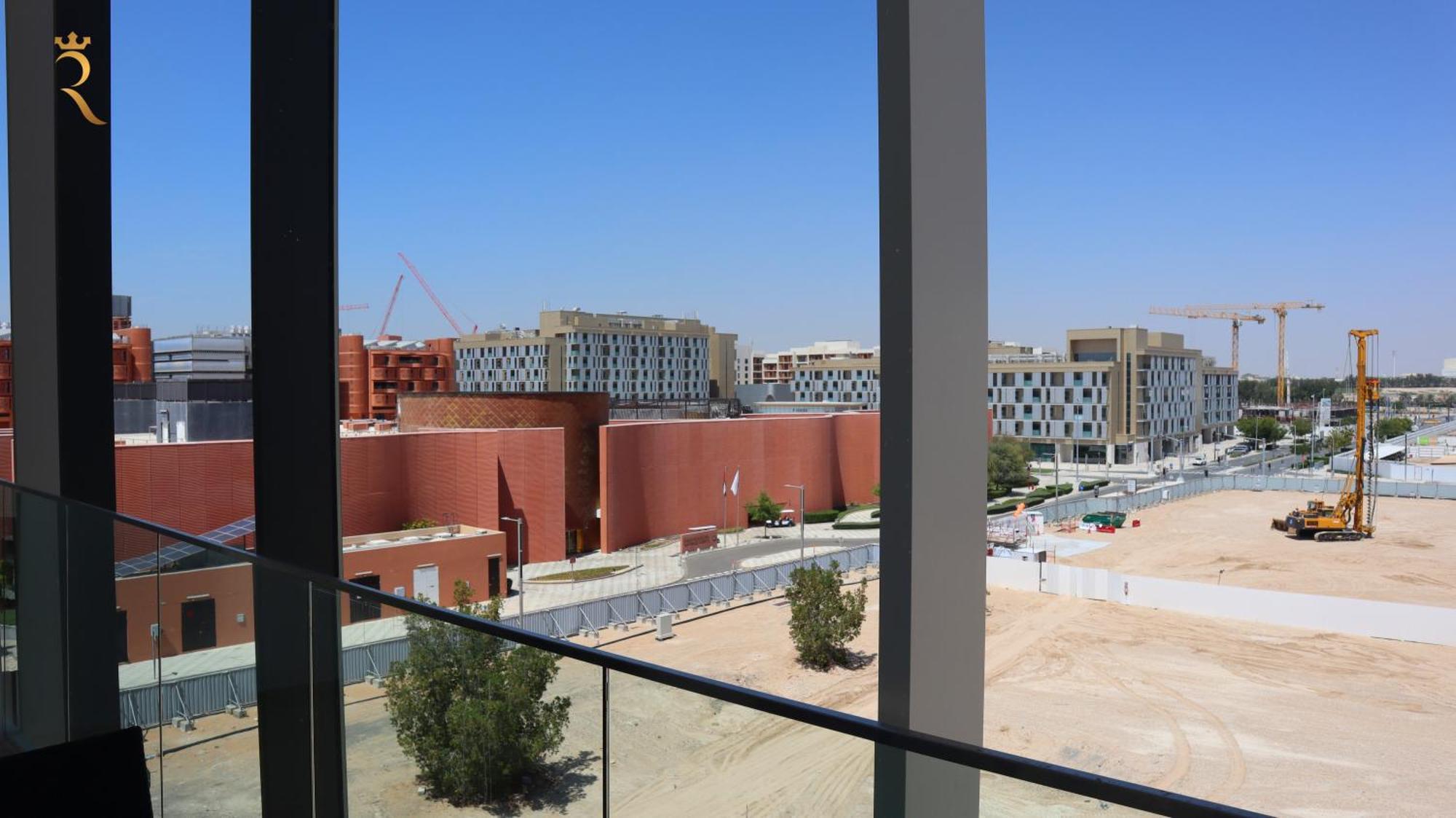 Opulent 2br Duplex In Masdar * أبو ظبي