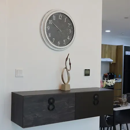 Opulent 2Br Duplex Apartment In Masdar City Abu Dhabi Exterior photo